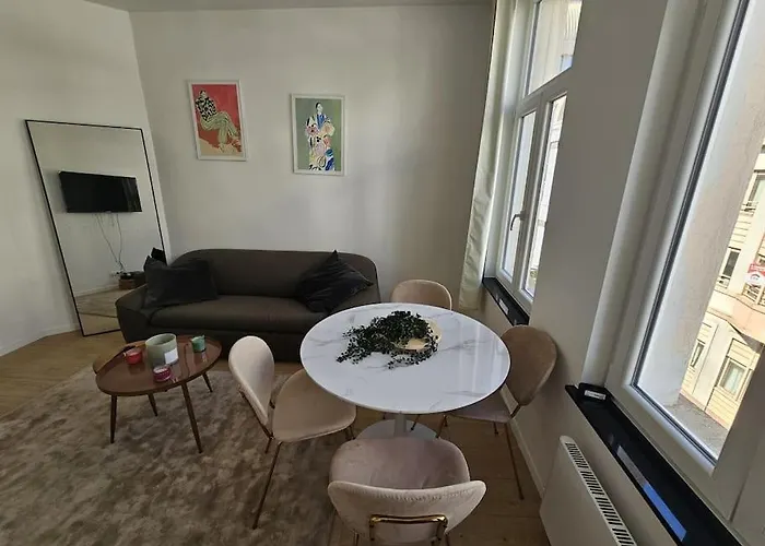 Cosy Appartement Joseph Claes